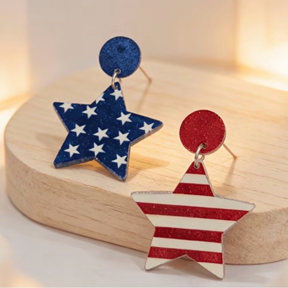 Patriotic Star Dangle Earrings - Red, White & Blue